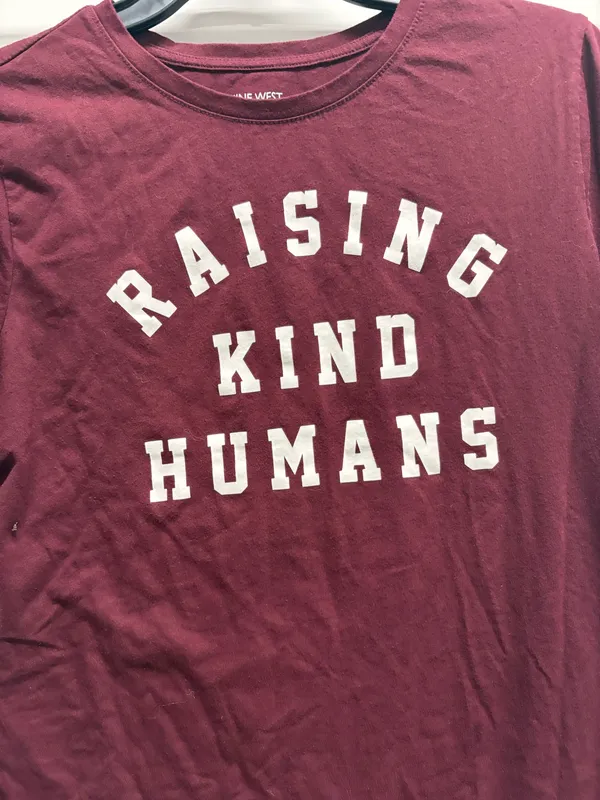 Nine West Burgundy Graphic Print 'Raising Kind Humans' T-Shirt Women's Size M - Image 2