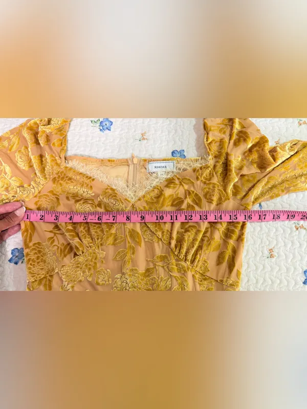 RIHOAS NWT Mustard/Gold Lace detail Floral Velvet Overlay Mesh Midi Dress Size M - Image 11