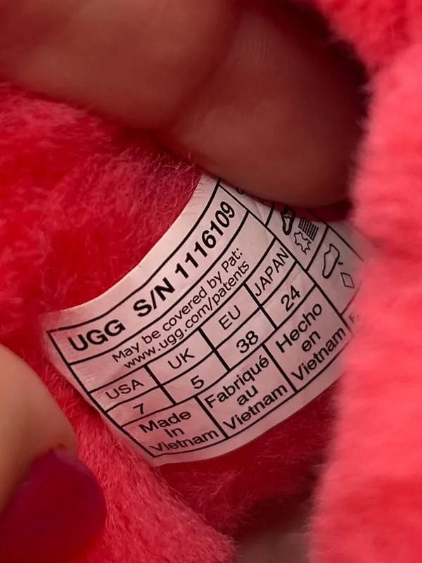 UGG Classic Ultra Mini Boots Women’s US 7 Pink Sheepskin Suede Cozy Slippers - Image 9