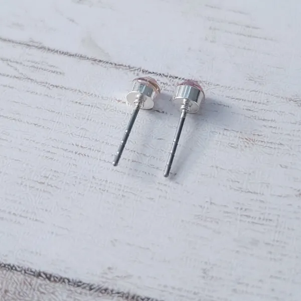 Round Pink Gem & Silver Tone Stud Earrings 1/8" Small - Fair Condition - Image 8