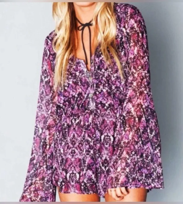Show Me Your Mumu Womens Romper Red/Pink Snake‎ Print Boho Long bell Sleeve M - Image 7