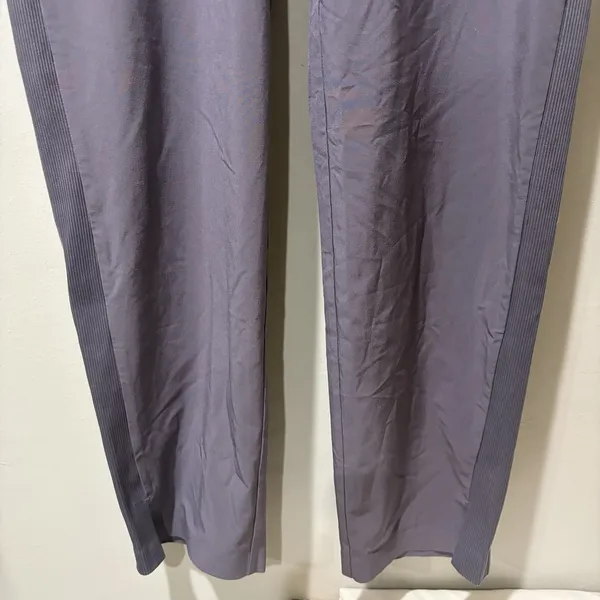 Athleta Brooklyn Mid Rise Ankle Pants Size 4 Dusty Purple Womens‎ Lightweight - Image 3
