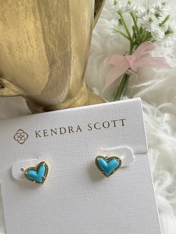Kendra Scott Ari Hearth Stud Earrings - Image 2