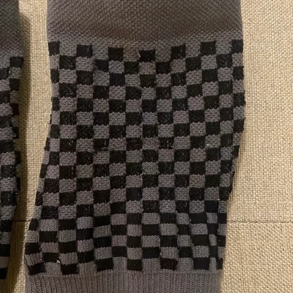 Bontrager checkered cycling socks size Small Gray - Image 6