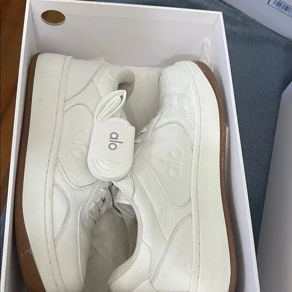Alo Recovery Mode Casual Cushioned Lace Up Shoes Sneakers Natural White Gum 7 - Image 11
