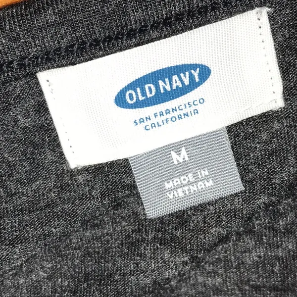 Old Navy 2 tops Medium - Image 6