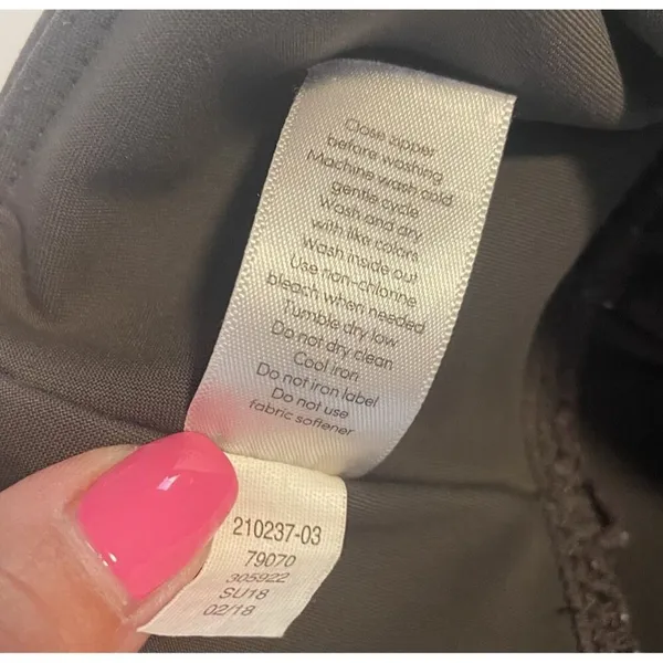 Athleta Stellar Crop Pants Charcoal Size‎ M Style 21023 Zip Ankle Athleisure - Image 8