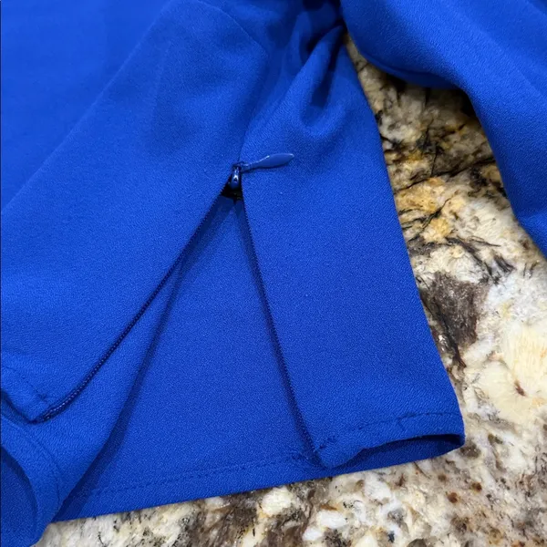 Kendall & Kylie Royal Blue Crop Top - Image 7