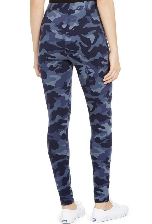 Camo Daze Printed Leggings, Mid Rise Plus Size 2X New w/Tag - Image 3