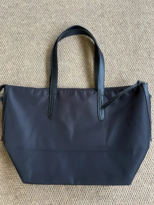 EUC Botkier New York Bond Nylon Tote Black Large Roomy - Image 4