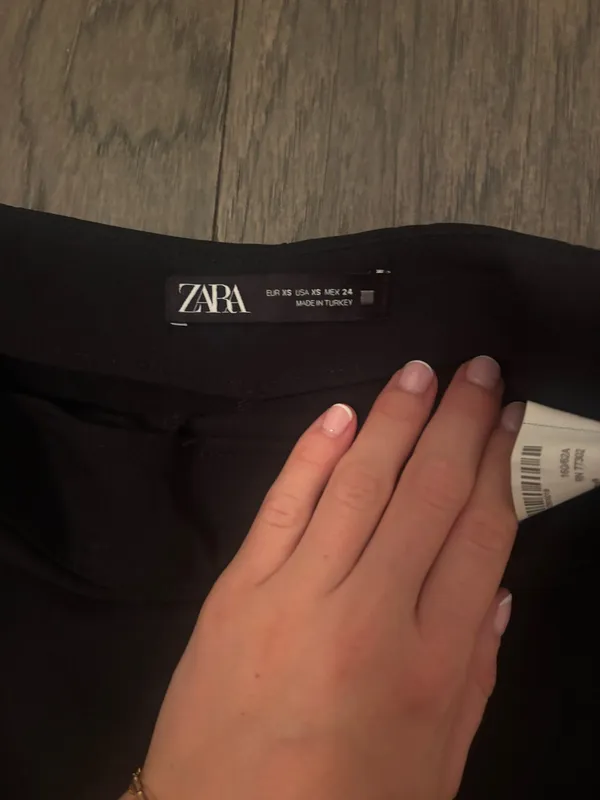 Zara Black Wrap Skirt - Image 4