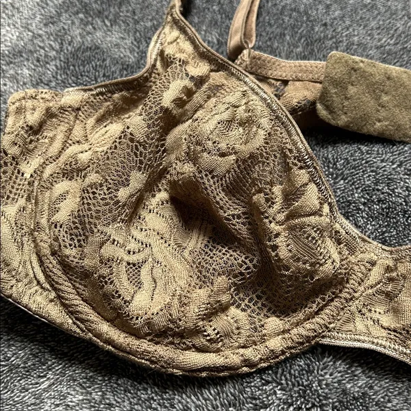 Vintage Victoria’s Secret brown lace unlined very sexy bra 38B - Image 12