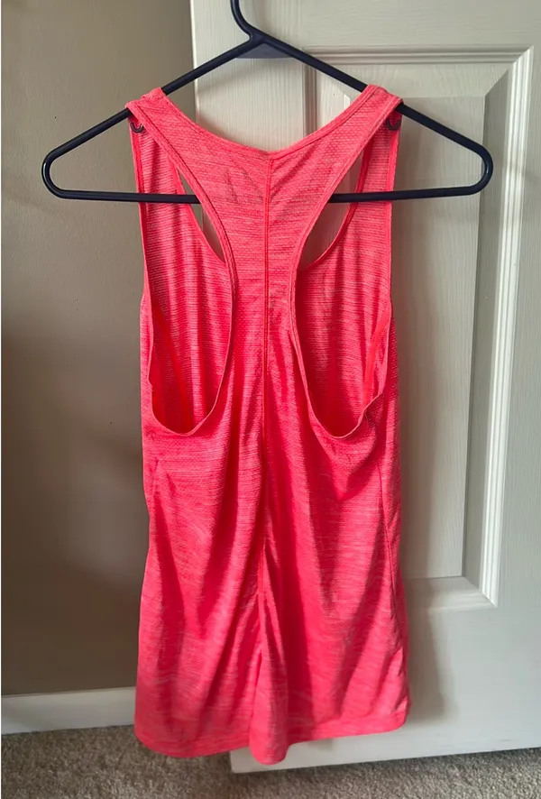 Champion Tank Top Racerback - Image 3