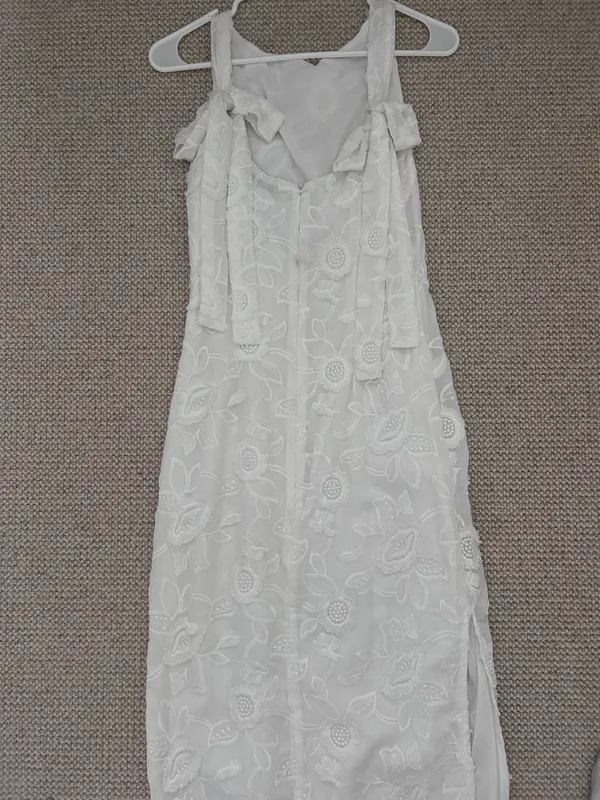 Petal and pup Kerry maxi dress - Image 4