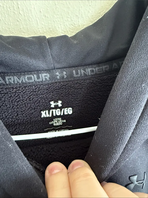 Under Armour Black Hooded Sweatshirt Loose Extra Soft Fleece - Image 2