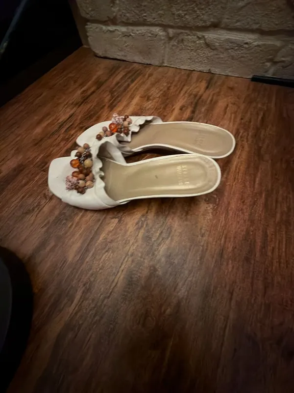 Stuart Weitzman White Linen Beaded Kitten Heel Slide Sandals - Image 3