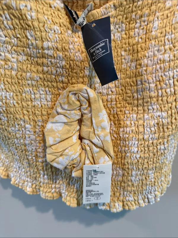 Abercrombie & Fitch Large Yellow Floral Smocked Linen-Blend Crop Top w/Scrunchie - Image 7