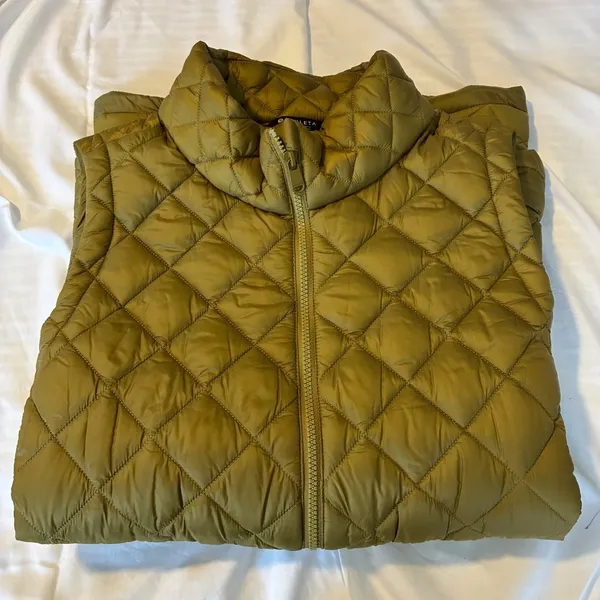 Athleta Whisper Featherless‎ Quilted Puffer Vest Olive Green Plus Size 3X - Image 8