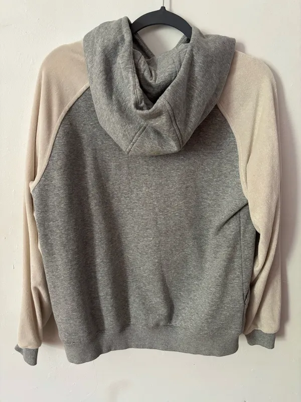 Grey Nike Hoodie  - Image 4
