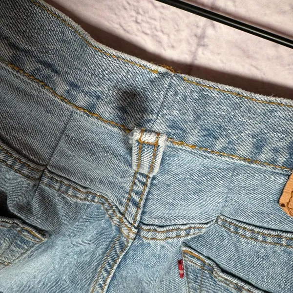 Women’s size 28 distressed ripped‎ denim Levi’s 501 Jean Shorts - Image 5
