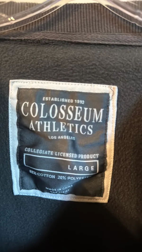 Purdue Boilermakers Sweatshirt colosseum athletics - Image 4