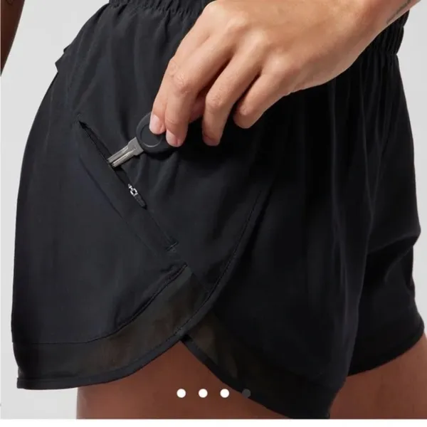 Athleta Hustle 3" Short Size XXS - Image 3