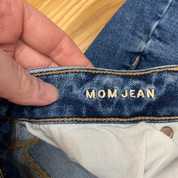 American Eagle Mom Jeans‎ Womens 10 Long Medium Wash High Waisted Stretch Denim - Image 7