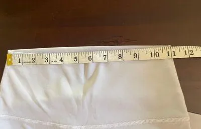 Lululemon Used Light Green Leggings Size S - Image 8