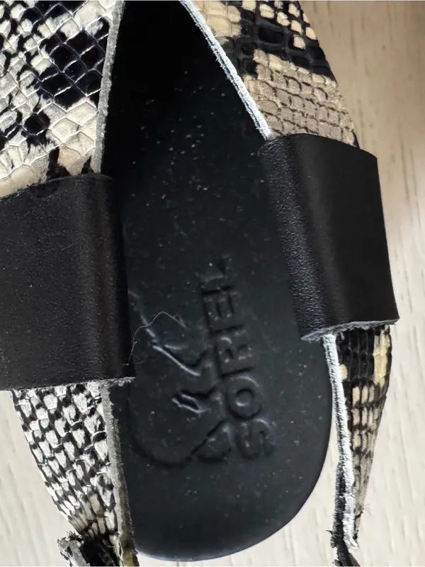 Sorel Roaming Crisscross Sandal - Image 4