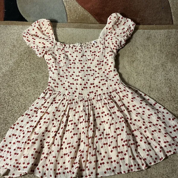 Reformation Coquette Cherry Print Smocked Mini Dress Red‎ Short Sleeve Size 10 - Image 2
