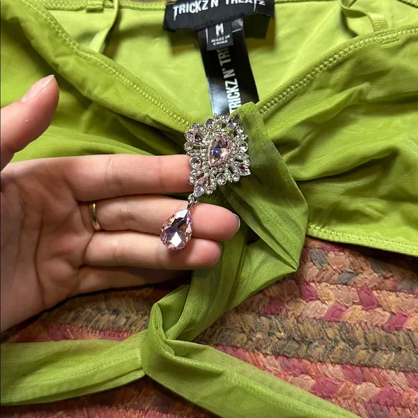 Trickz N Treatz Dolls Kill Green Mesh Wrap Costume Toxic Birnet Spears - Image 3