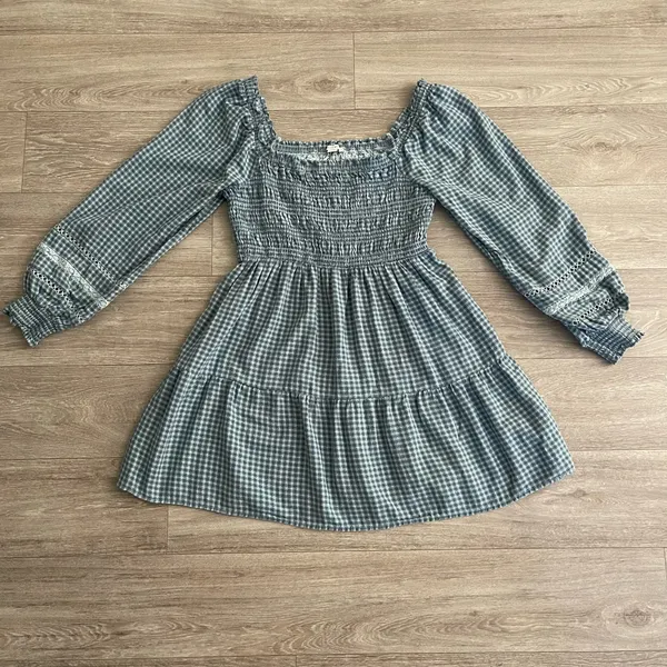 American Eagle gingham smocked long-sleeved dress - large - Image 2