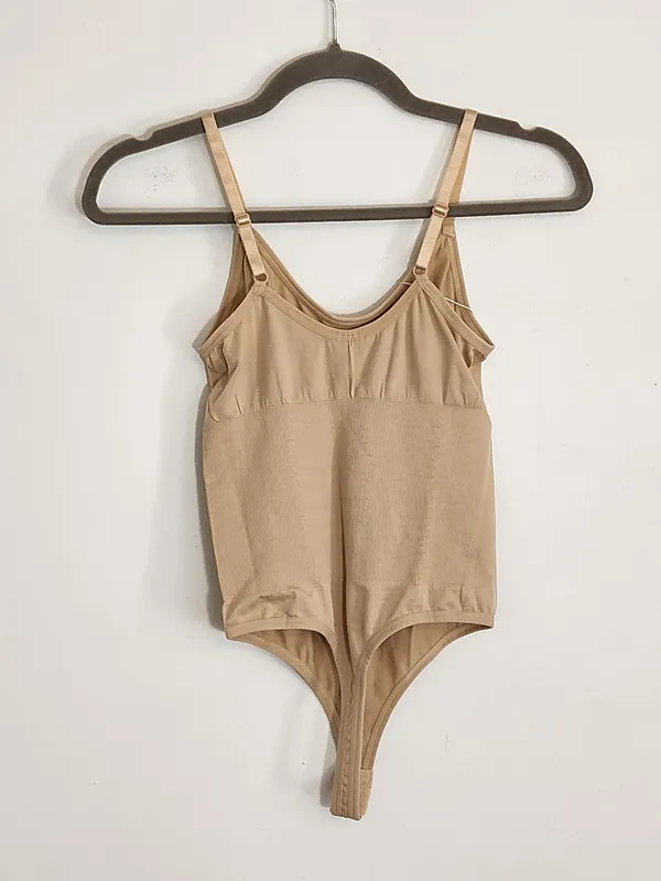 Hey Shape Seamless Nude Shaping Thong Bodysuit Size Small NWT Tan - Image 4