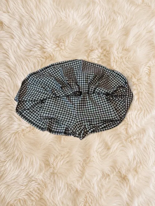 Altar’d State Black White Plaid Pleated Skort Size 4 Mini Schoolgirl Skirt - Image 4