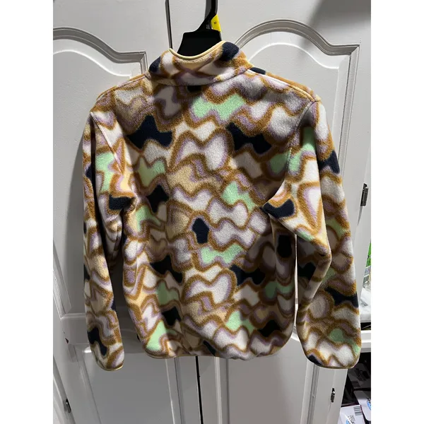 Patagonia Women’s Lightweight Synchilla Snap-T Pullover – Size Small – NWT - Image 2