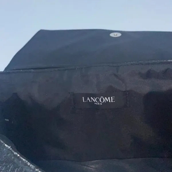 Lancome Silver Metallic Woven Fold-Over Magnetic Snap Button Clutch Wallet Purse - Image 6