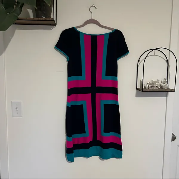Lilly Pulitzer Isabella Colorblock Mod Geometric Short Sleeve Sweater Mini Dress - Image 2