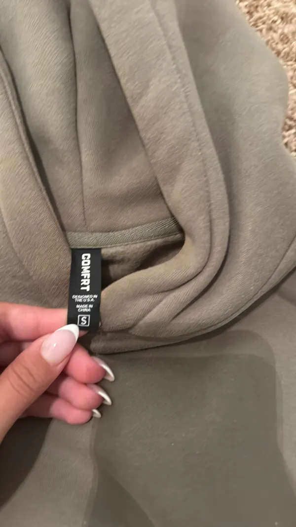 Comfrt hoodie  - Image 5