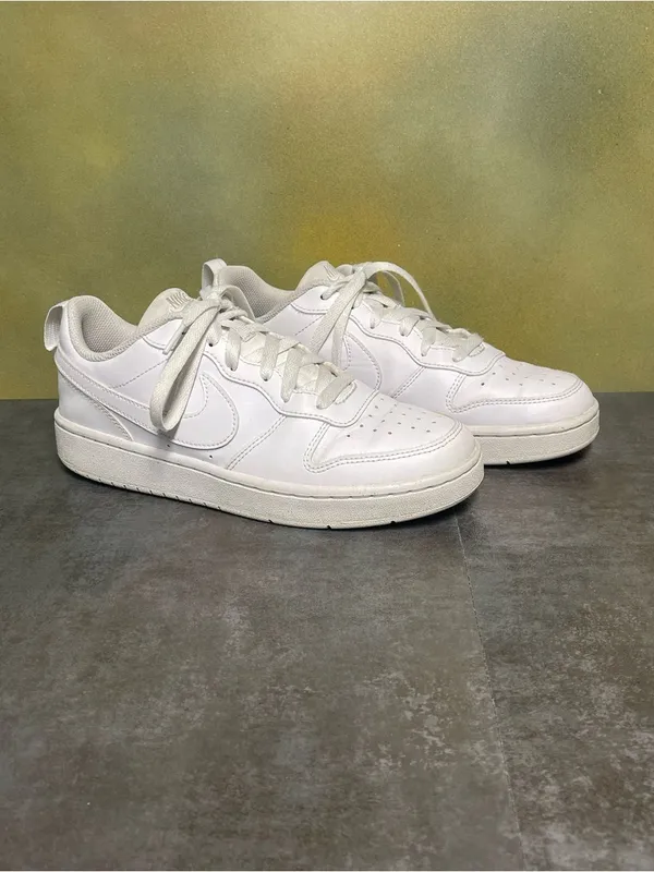 Nike Court Vision Women's Low-Top White Sneakers Size 7.5-8 - Image 2