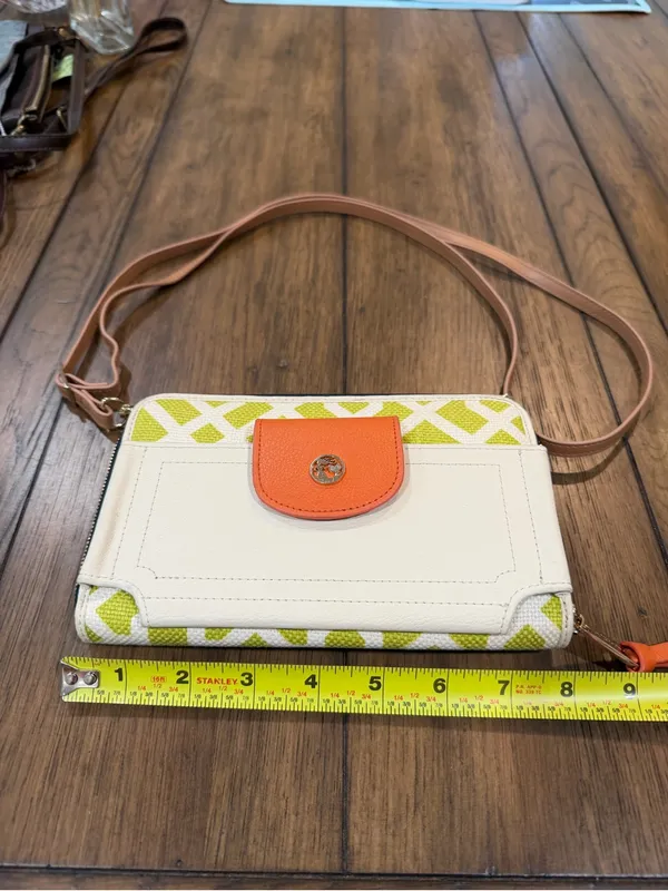 Spartina 449 Cream, Orange & Lime Crossbody Wallet like new - Image 4