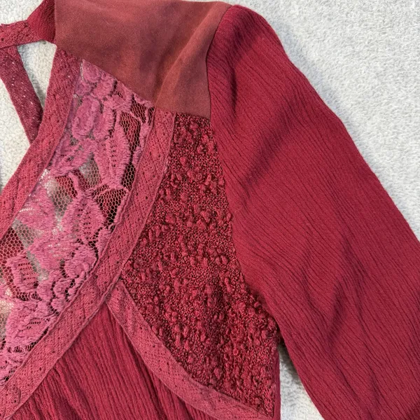 Miss Me Women's XS Burgundy Cut Out Lace V-Neck Blouse Roll Tab Long Sleeve - Image 3