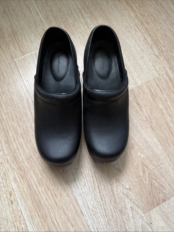 Croft & Barrow Sole Sense Ability Black Clogs Nurse Shoes Work Women Size 7 - Image 3
