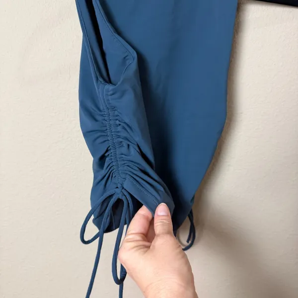 ZARA Teal Mock Neck Tie Scrunch Side Sleeveless Top Size Medium - Image 7