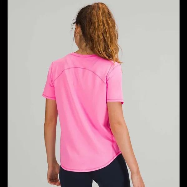 Lululemon High Neck Running and Training T-Shirt Pow Pink Light Size 4 - Image 2