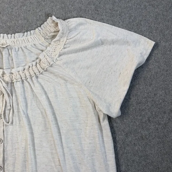 Cato Women's Large Beige Short Sleeve Peasant Blouse Ruffled Hem Button Front - Image 2