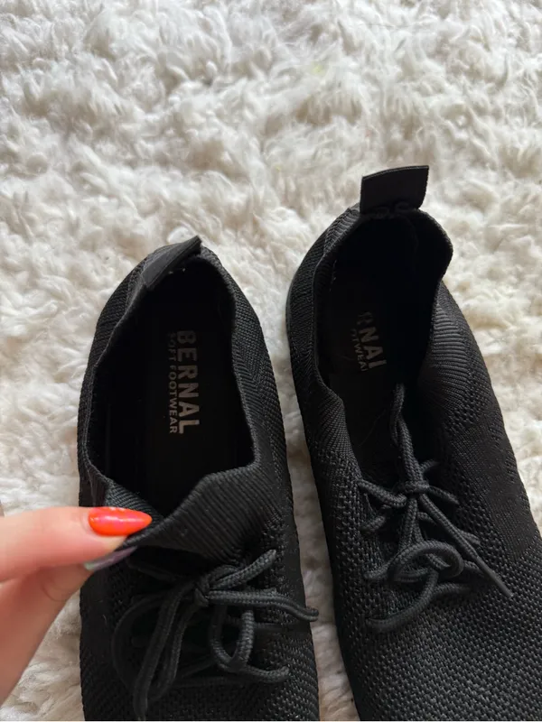 Amazon Black Knit Lace-Up Slip-On NON SLIP Sneakers - Image 5