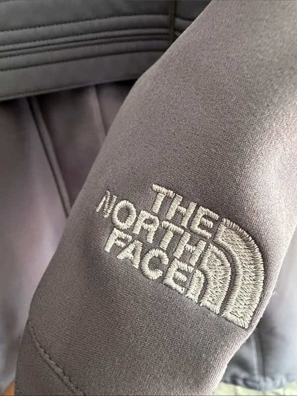 The North Face Women's Lavender Belted Trench Coat Size Medium - Image 3