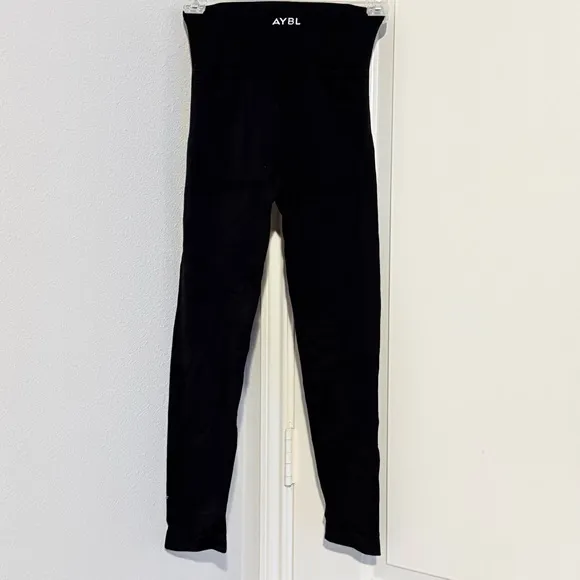 AYBL Womens Motion Seamless Black High Waisted Ribbed Knit Compression Leggings - Image 6