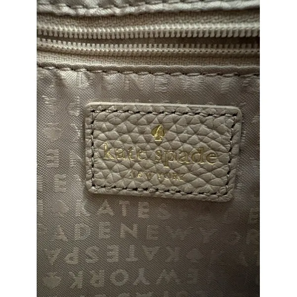 Kate Spade New York WKRU4073 Warm Taupe Pebbled Leather Crossbody Bag‎ Tassel - Image 5