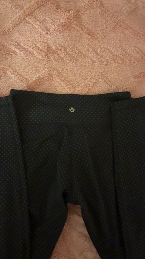 Lululemon Leggings - Image 3